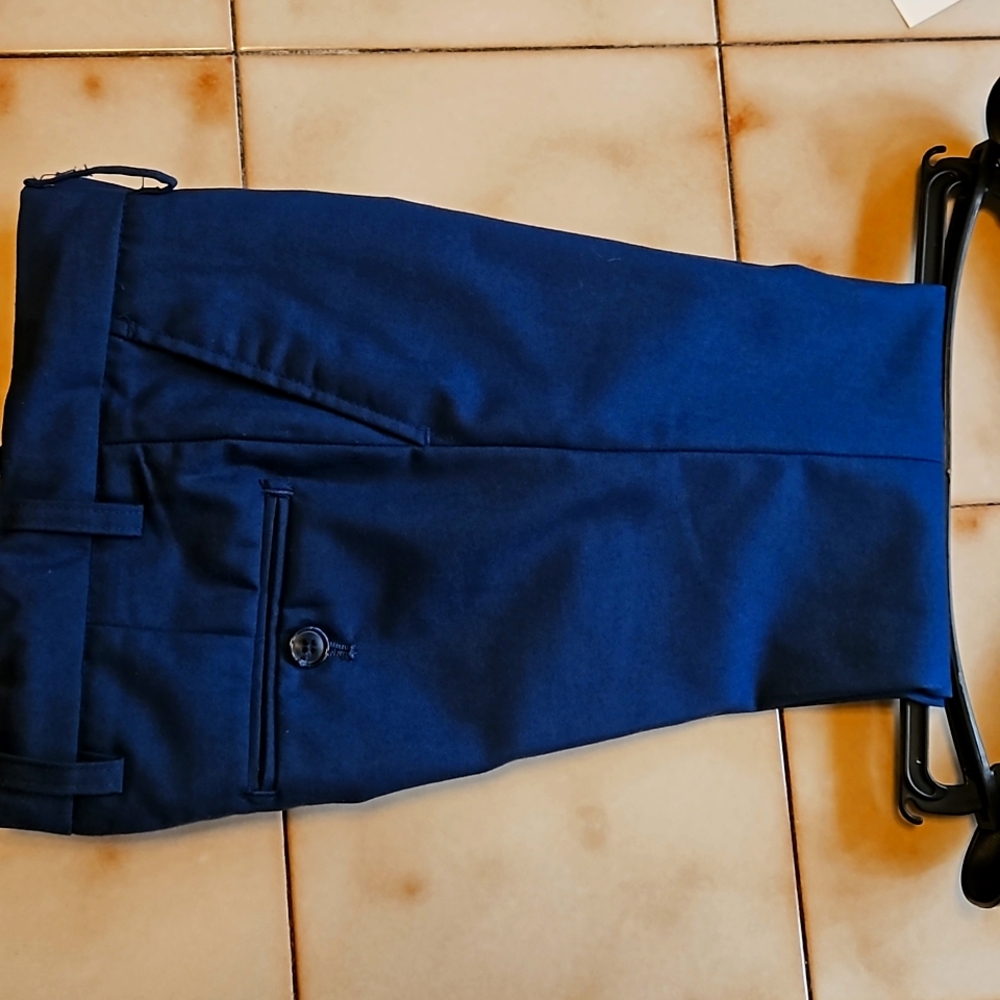 Marvelous kids size 6 blue/paisley suit
